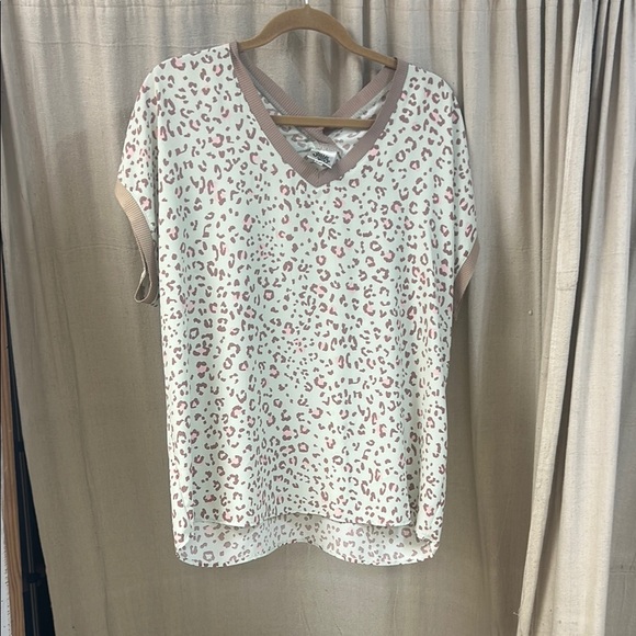 Mint Leopard Print Top - Ivy Jane - Picture 1 of 4